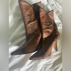 $1,495 Manolo Blahniks, Brown leather boots with heels